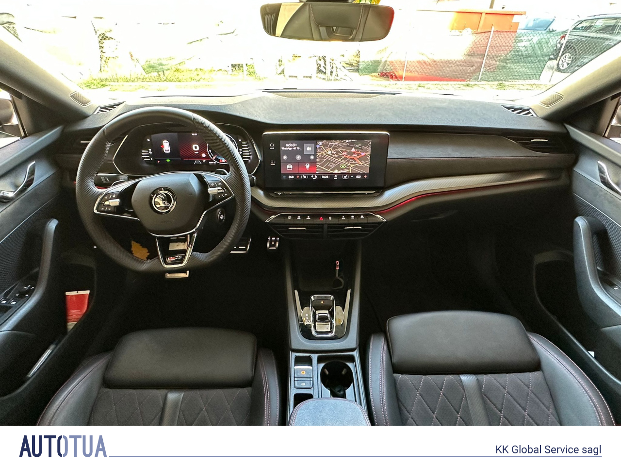 SKODA Octavia Combi 1.4 TSI PHEV DSG RS