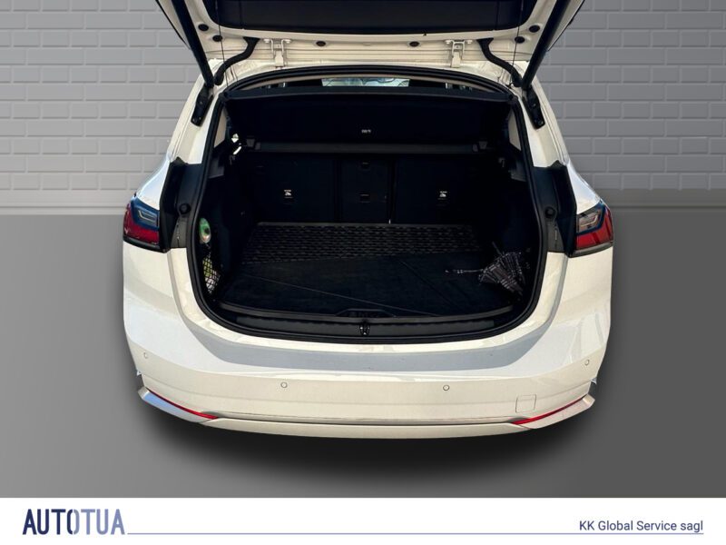 BMW 218i Active Tourer Luxury Line