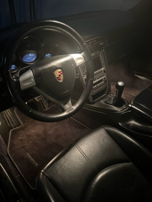PORSCHE 911 Carrera 4 - immagine 7
