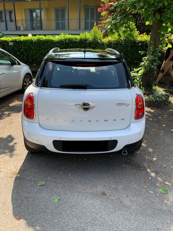 MINI Cooper D All4 - immagine 4