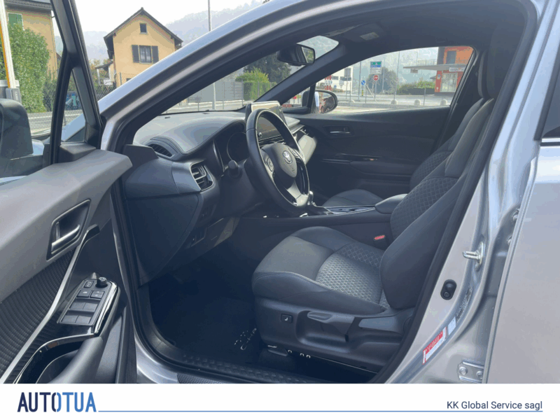 Toyota C-HR 2.0 HSD Trend