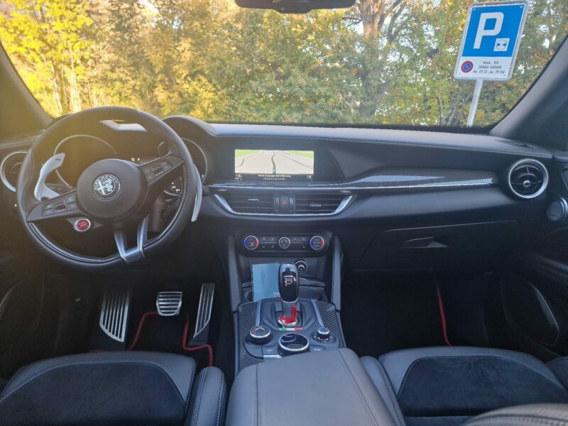 Alfa Romeo stelvio 2.2 JTDM Q4 executive
