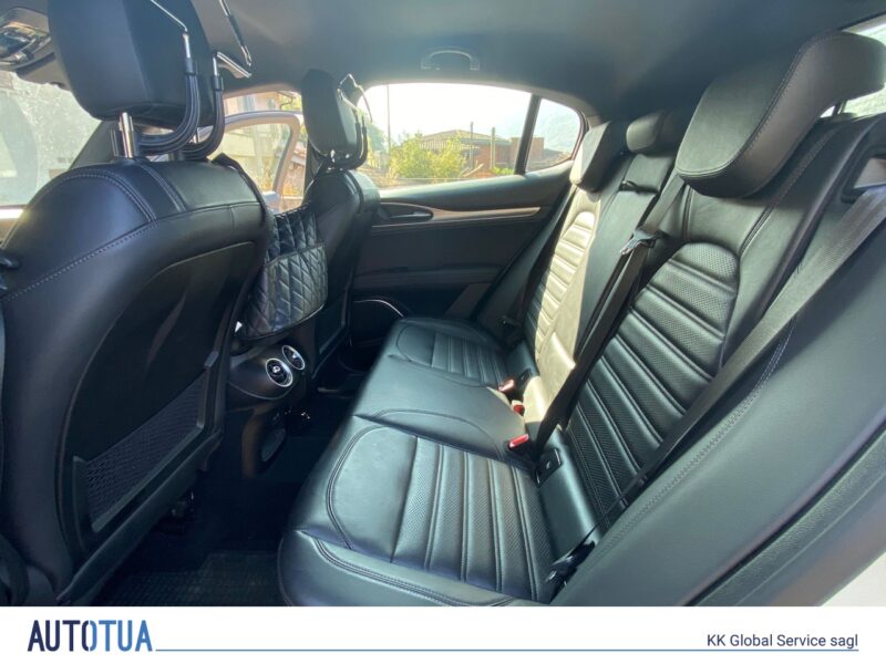 Alfa Romeo stelvio 2.2 JTDM Q4 executive